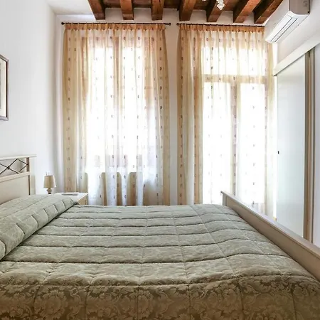 Apartment Mela Luxury Venice